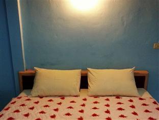 Phana Resort 2*